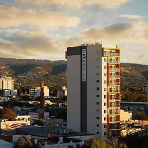 Toms Court Adelaida